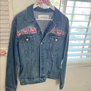 Calvin Klein hand painted rose Denim Jacket - Blue